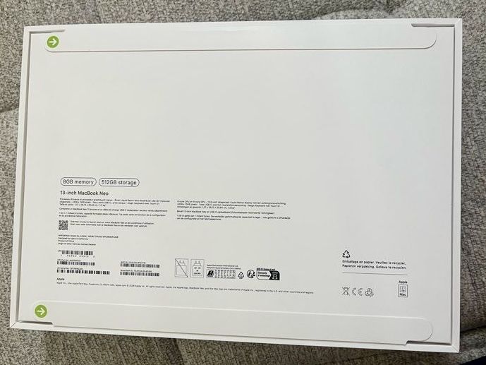 New MacBook Neo 8/512GB