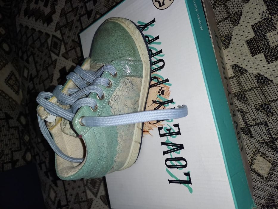 Продаются ботинки кожаные.