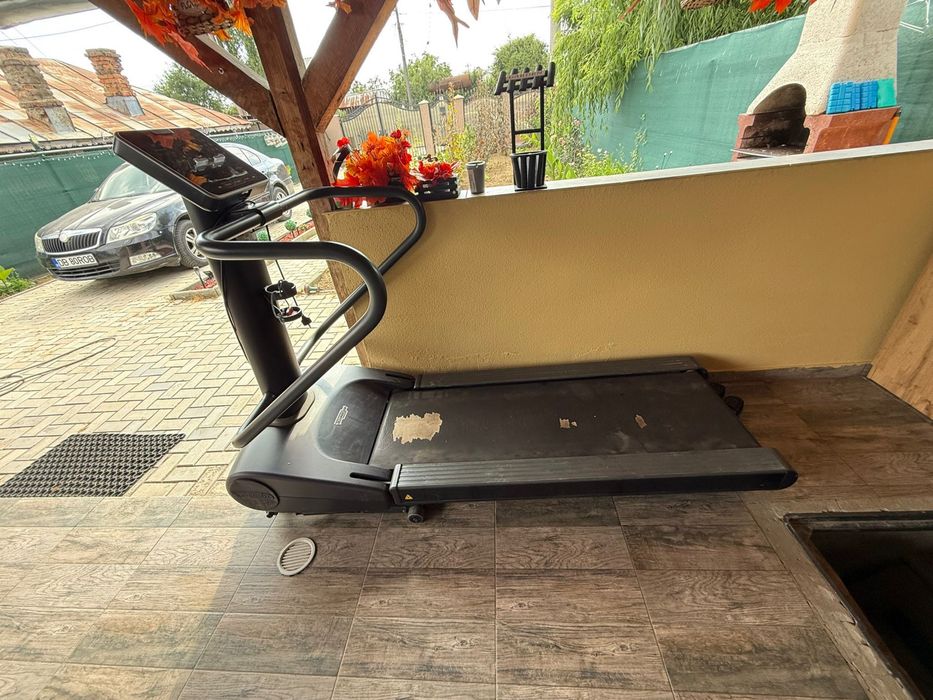 !URGENT! Vand banda alergat TechnoGym