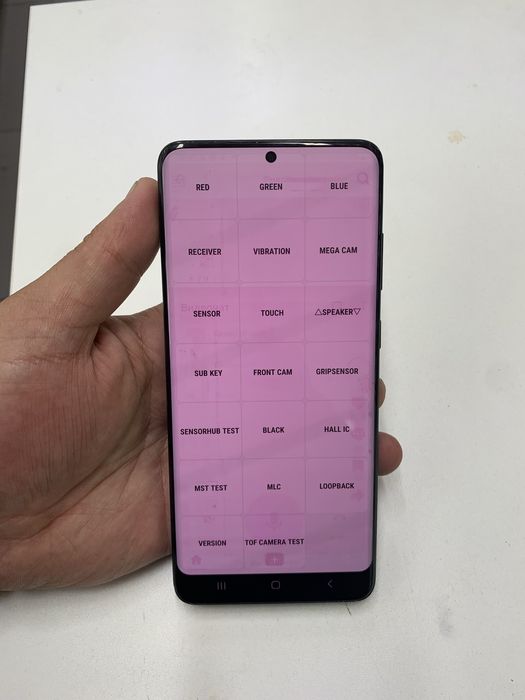 Samsung S20 Plus (128GB) в идеальном состояний
