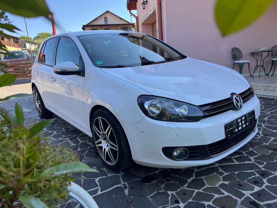 VOLKSWAGEN Golf 2010 — imagine 2
