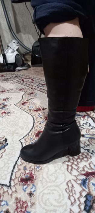 Продам зимние сапоги натуральные