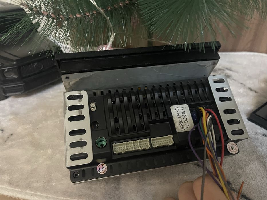 Продам андроид магнитолу