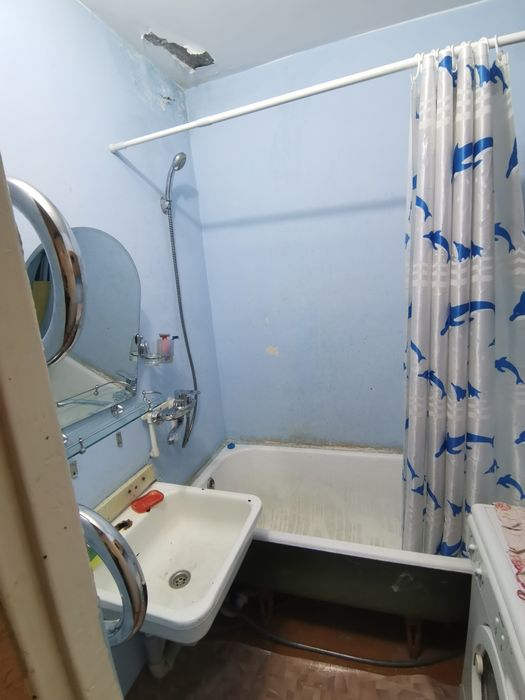 Продаётся 1-ком кв-ра. Мкр 16 дом 26/1