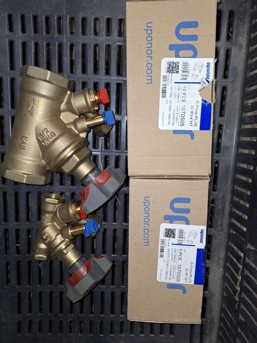 Vand fitinguri Uponor, Atusa robineti Vana echilibrare,