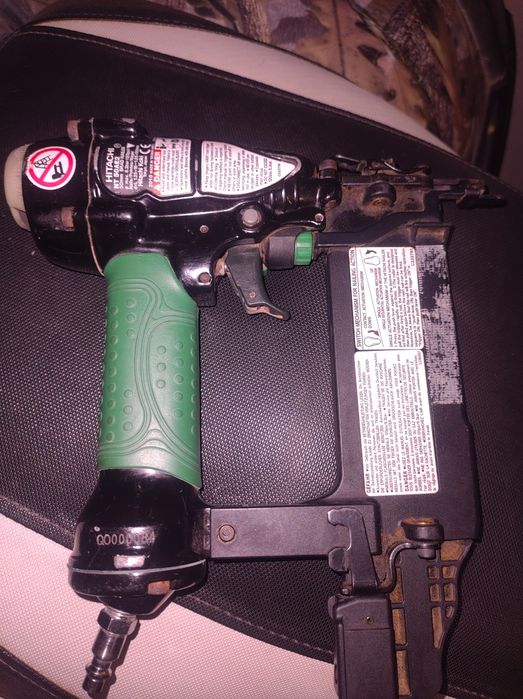 Pistol cuie hitachi nt 50AE2
