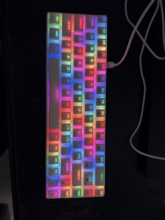 Tastatură mecanică MageGee MK-BOX – 68 taste – RGB – Impecabilă