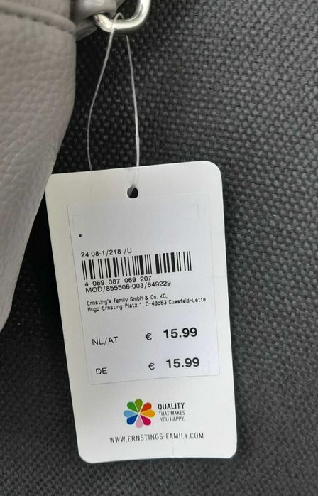 Чисто нова чантичка BENOTTI