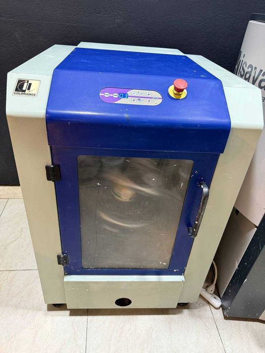 Mikser kraska aralashtirish uchun 
Xolati Alo