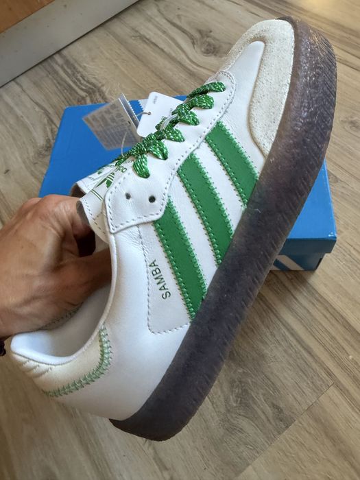 Оригинални нови кожени кецове Adidas Sambae ! 39,40 н