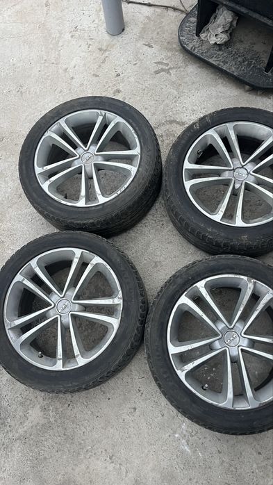 Продам комплект в хорошем состояний