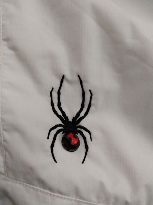 SPYDER-L разм.водоустойчив   плътен  мъжки елек с качулка .