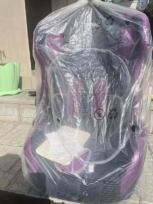 Новое автокресло продам