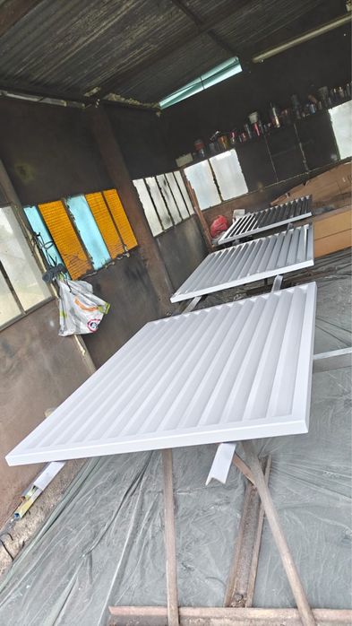 Producem garduri metalice modele simple