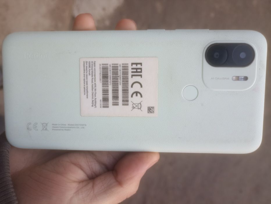 Redmi A1+xotira 32 aybi yoq batareya 1 kunga yetadi