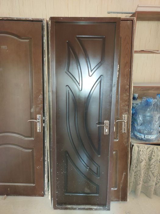 Эшиклар срочна сотилади!!!