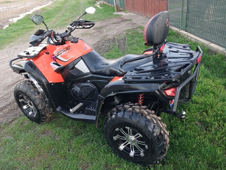 Vând CF MOTO 550L