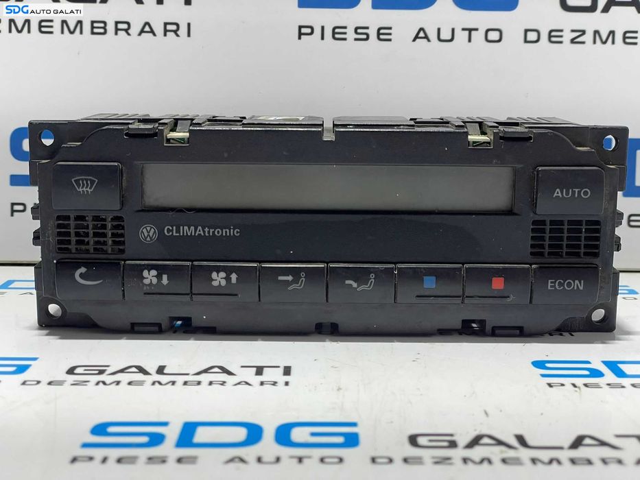 Panou Unitate Comanda AC Aer Conditionat Clima Climatronic Volkswagen Golf 4 1998 - 2005 Cod 3B1907044K [L2685]