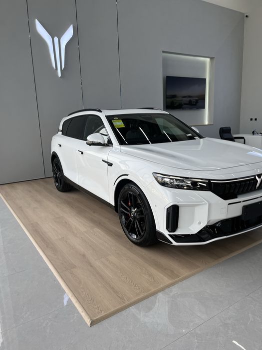 Voyah free 318Four-wheel drive Explorer Edition