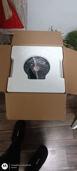 Vând boxa portabilă akay