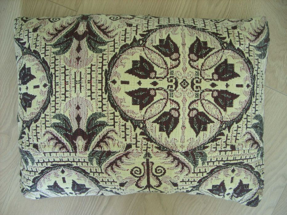 Калъфки, възглавници, ръчно изработени с 3D цветя и елени