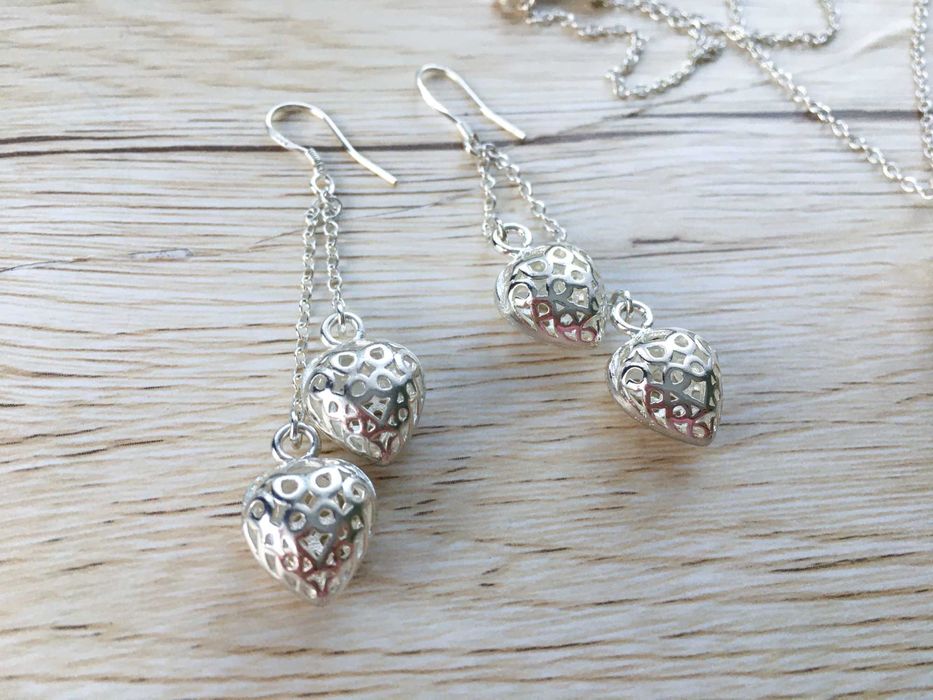 Сребърен комплект колие с обеци сърца, проба 925