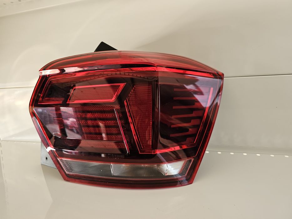 Stop / Lampa Drepta Led VW Polo după 2017 cod : 2G0945208B