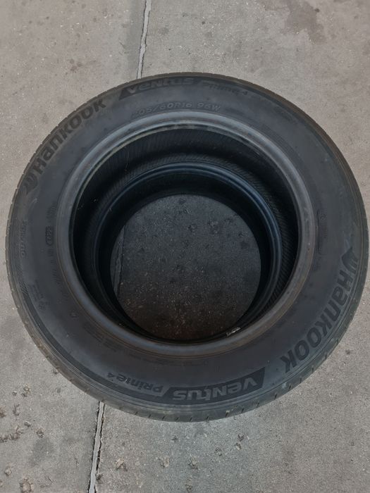 Летни гуми 2 броя HANKOOK VentusPrime4 205 60 R16 дот 1422