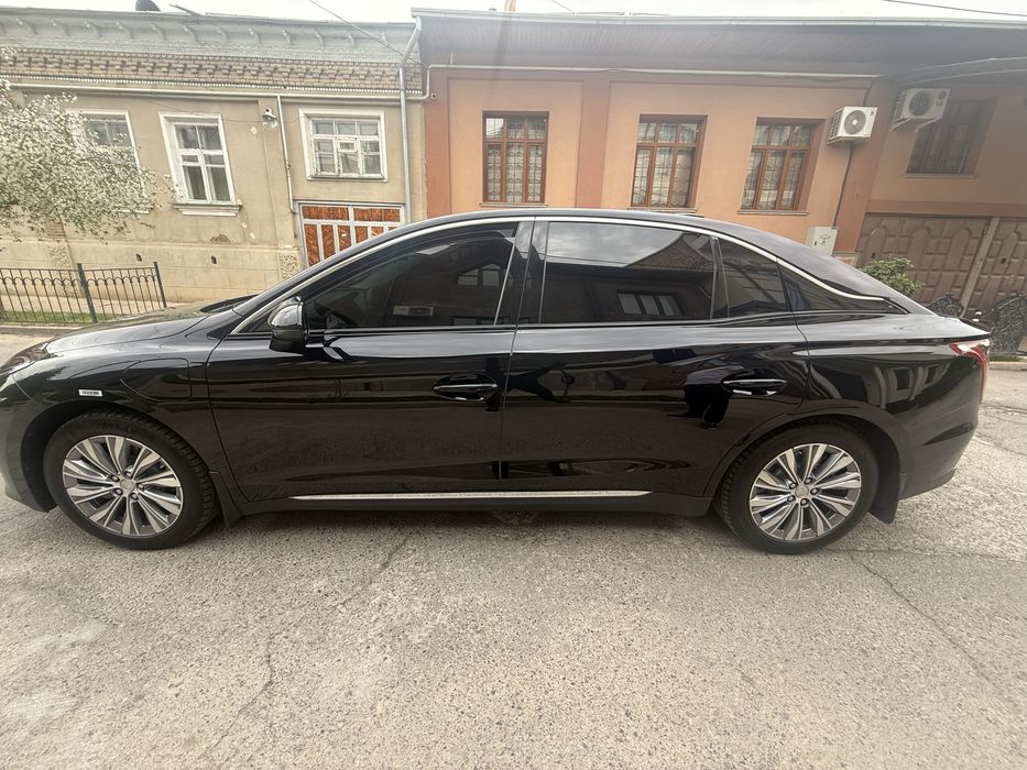 Honghi E-QM500 ELEKTRO 2025yili