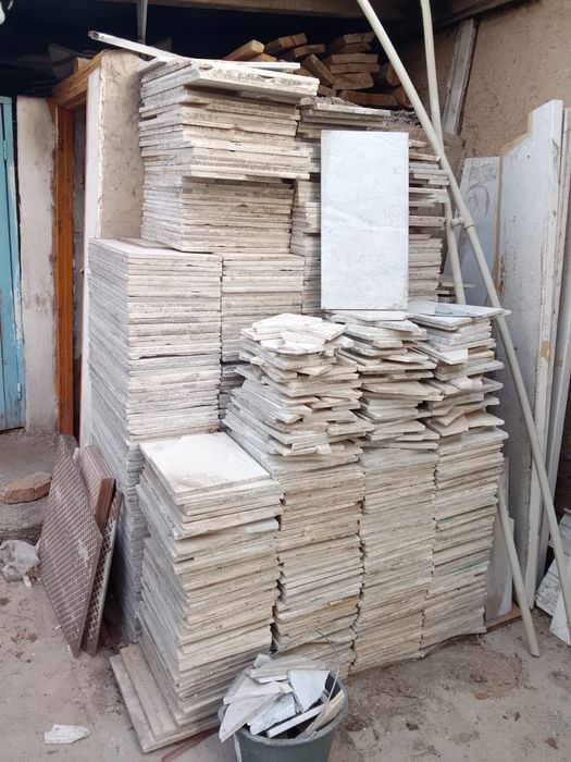 Мраморные плитки б/у