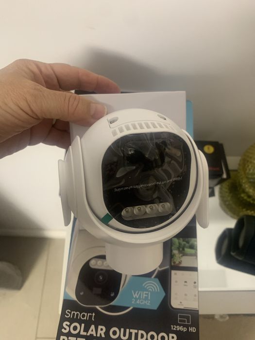 Camera Rotativa cu WI-FI Panou Solar Iteligenta