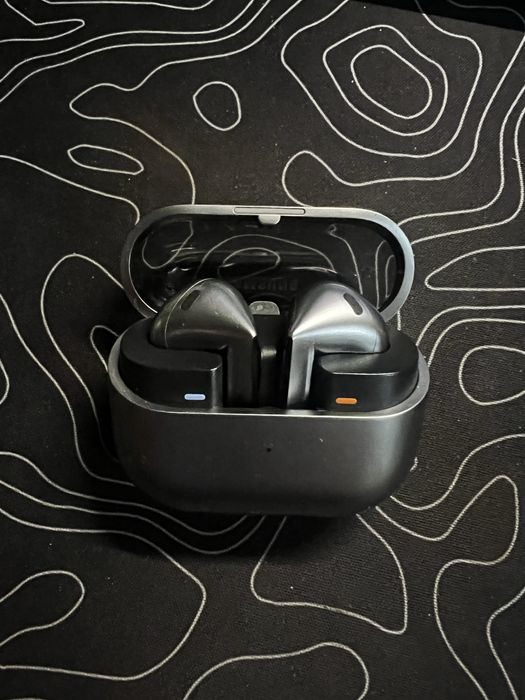 Наушники Samsung Galaxy Buds3