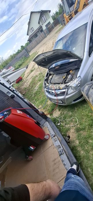 Încărcare cu freon R134a Mobil oriunde in judetul iasi 50 lei 100g  Auto ,Tractoare, Camioane, Utilaje