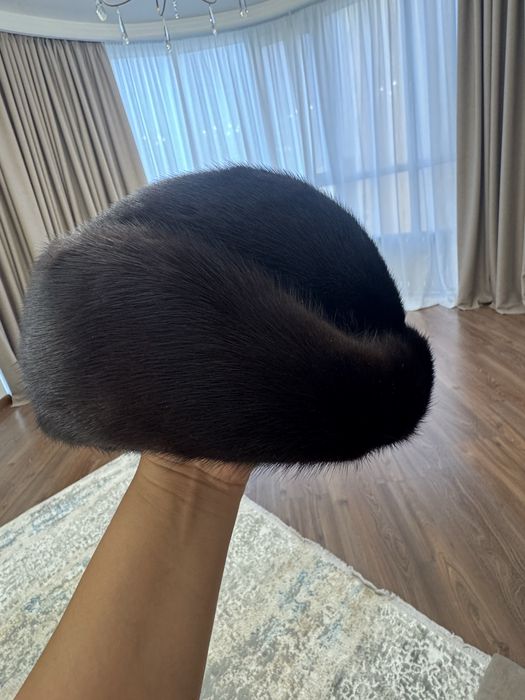 Продам Норковые шапки