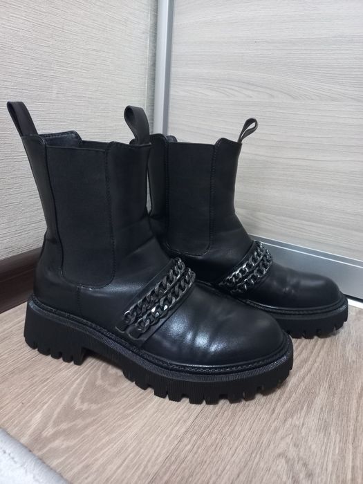 Ботинки челси р.39