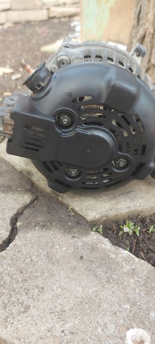 Генератор за Тойота авенсис Т25 126 коня и нагоре дизел