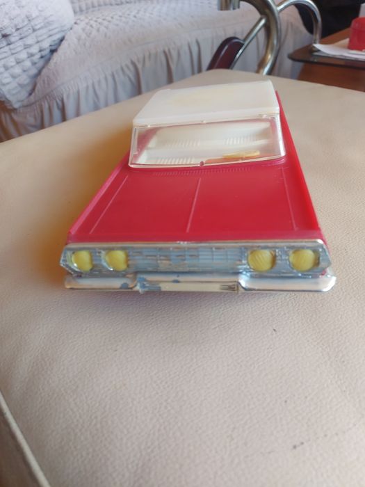 Ретро количка Шевролет