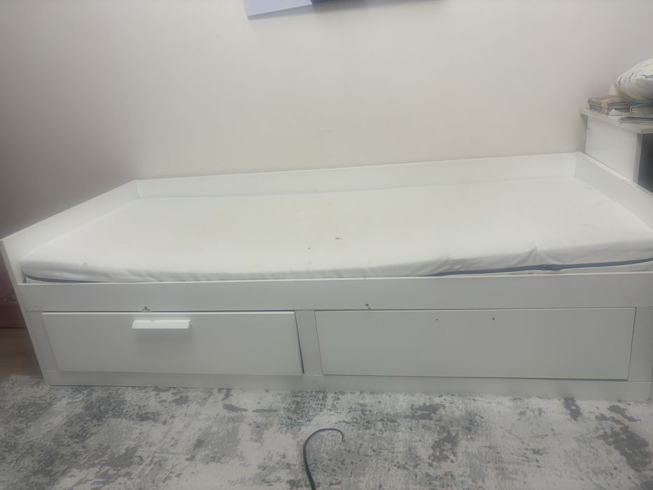 Срочно продаются кровати