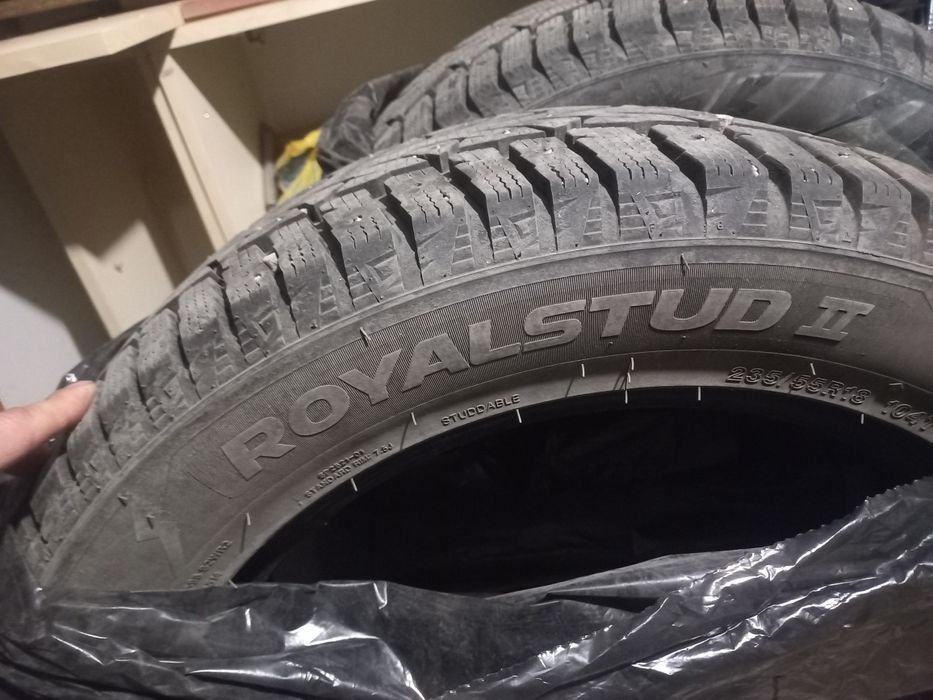 Продам шины зимние