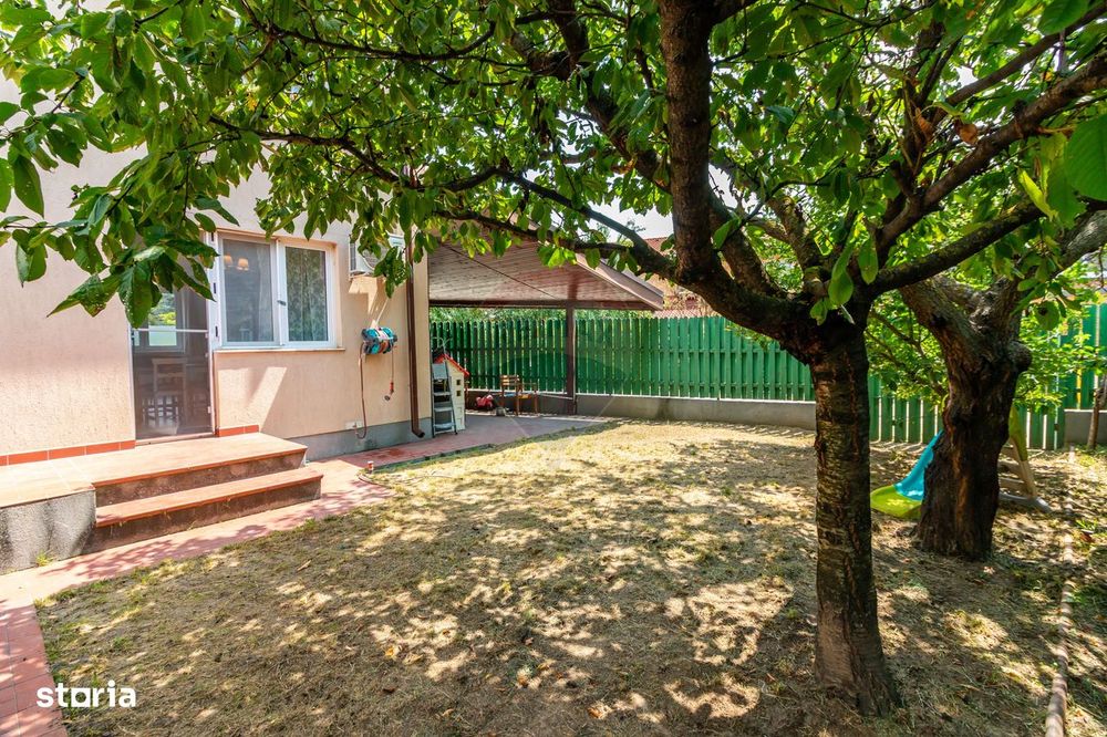 Vanzare Vila Familiala Azur Pipera, 4 cam 120mpu, curte mare, 2XP