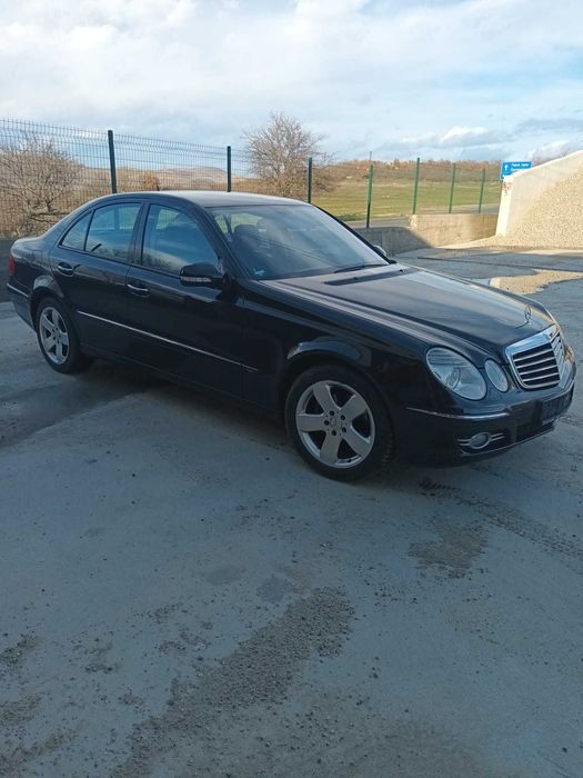 Мерцедес Е класа W211
