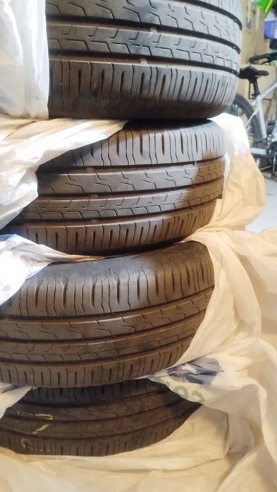 Продавам летни гуми Continental Dot 21г. 15 цола.