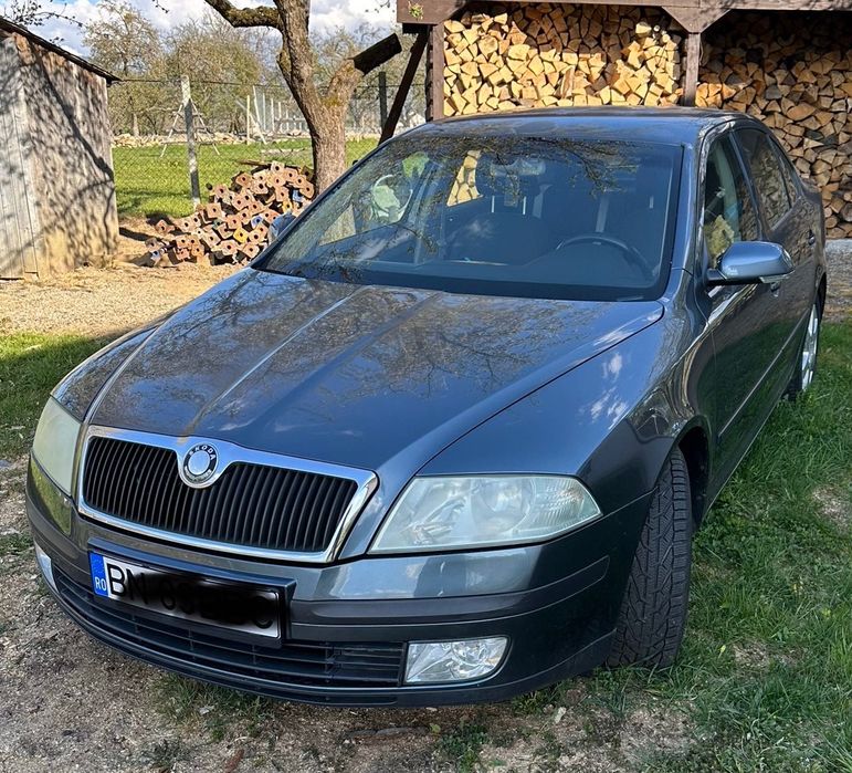 Vând Skoda Octavia