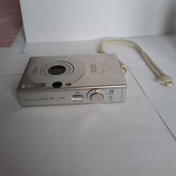 Фотоапарат  Канон  Иксус  70