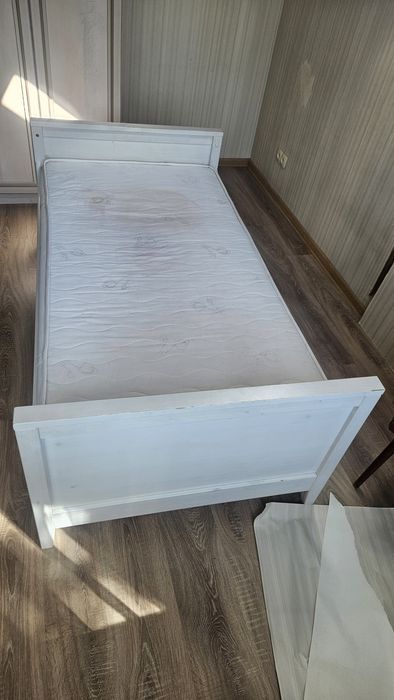 Кровать полуторка