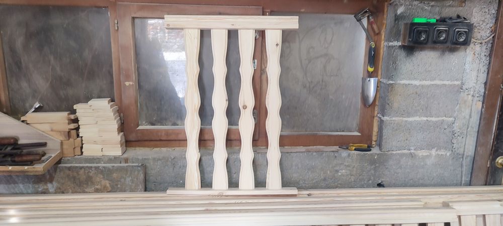 Дървен парапет от масив