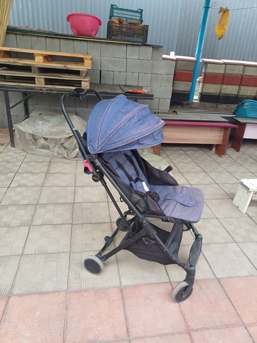 Летняя коляска в отличном состоянии