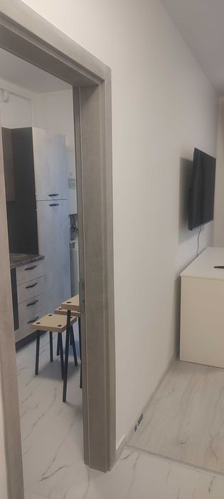 Inchiriez Garsoniera Militari Residence