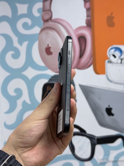 iPhone 15 128GB