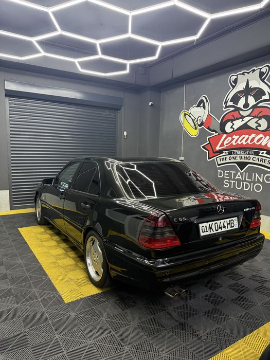 W 202 c43 AmG sotiladi